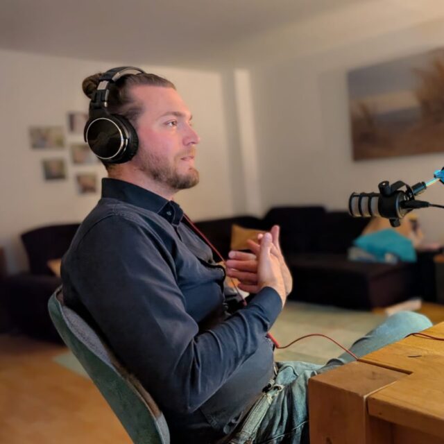 Neuer Podcast ist online 🎙️
Special Guest: unser Grüner Landtagskanditat @veits.yannick 💚🙌🏼
Was ist seine Motivation, was sind seine Interessen und warum will er in den Landtag?
🎧 Das und vieles mehr erfahrt ihr in unserer neuen Podcastfolge. Jetzt online!
#GrüneRauenberg #rauenberg #teamyannick #yannickveits #landtagswahl2026